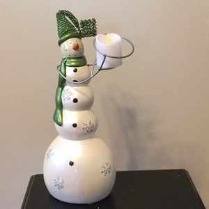 Pier 1 Snowman